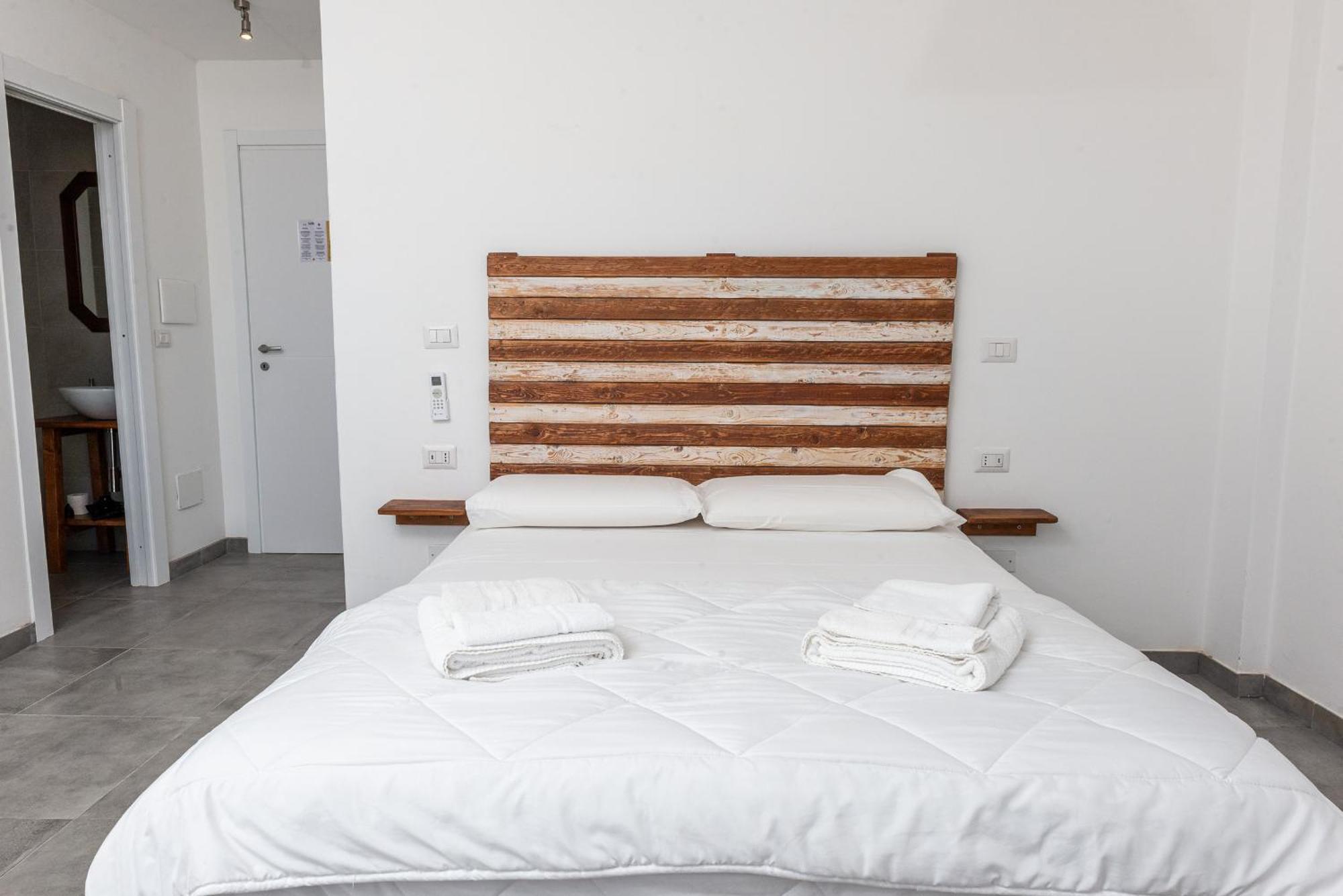 Guest House - Affittacamere Green Apartment - By Faendho Porto Torres Extérieur photo