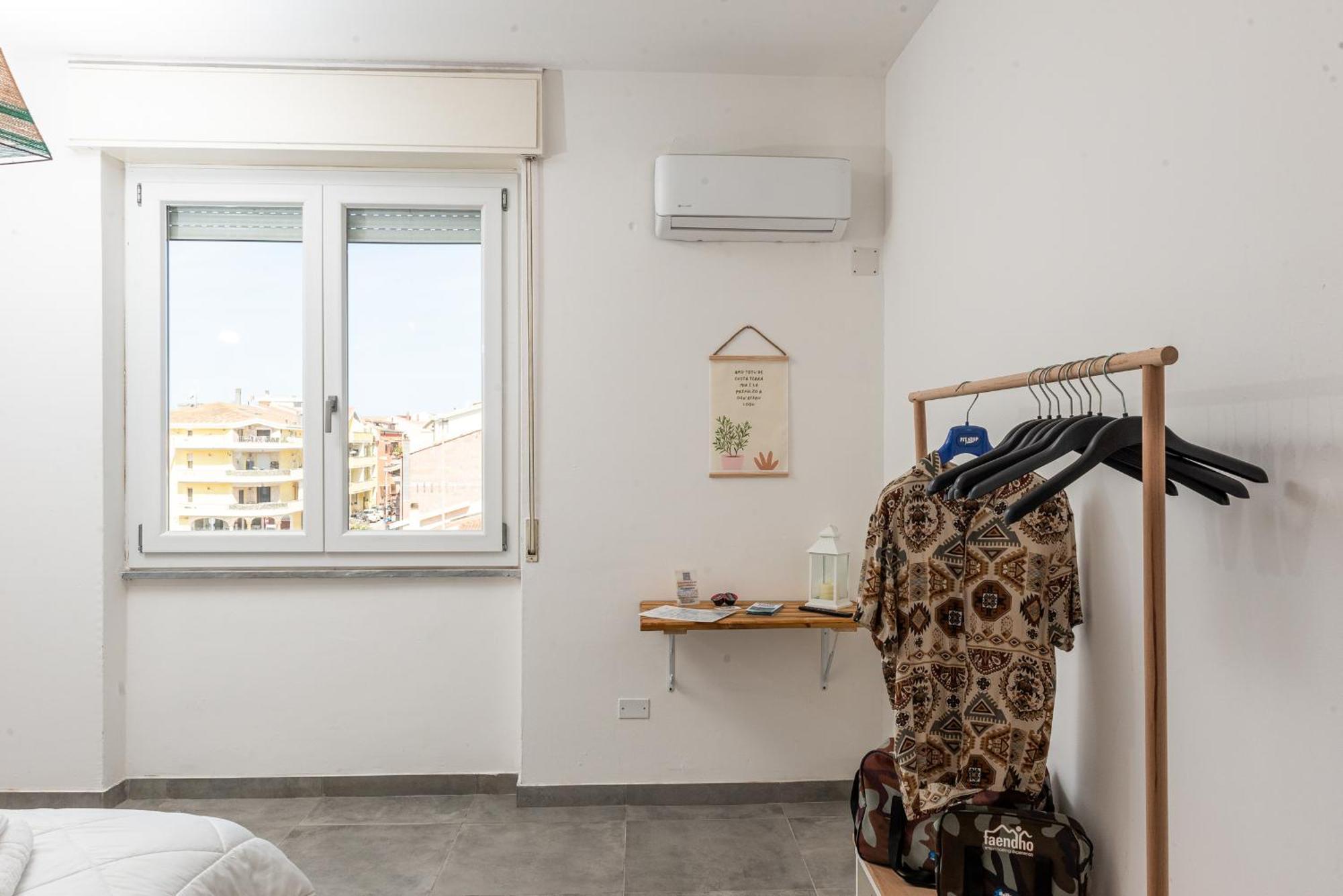 Guest House - Affittacamere Green Apartment - By Faendho Porto Torres Extérieur photo