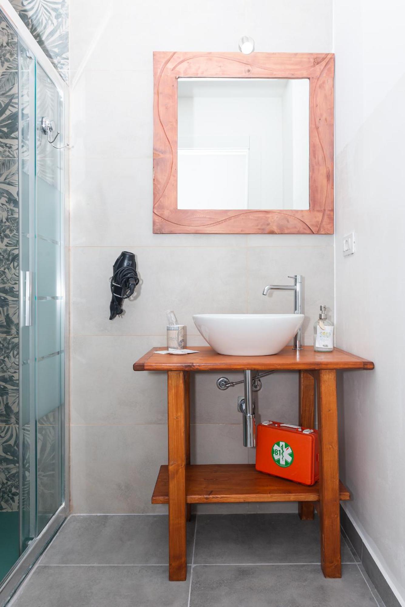 Guest House - Affittacamere Green Apartment - By Faendho Porto Torres Extérieur photo