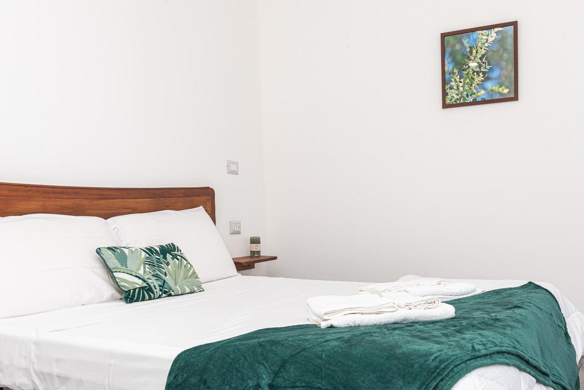 Guest House - Affittacamere Green Apartment - By Faendho Porto Torres Extérieur photo
